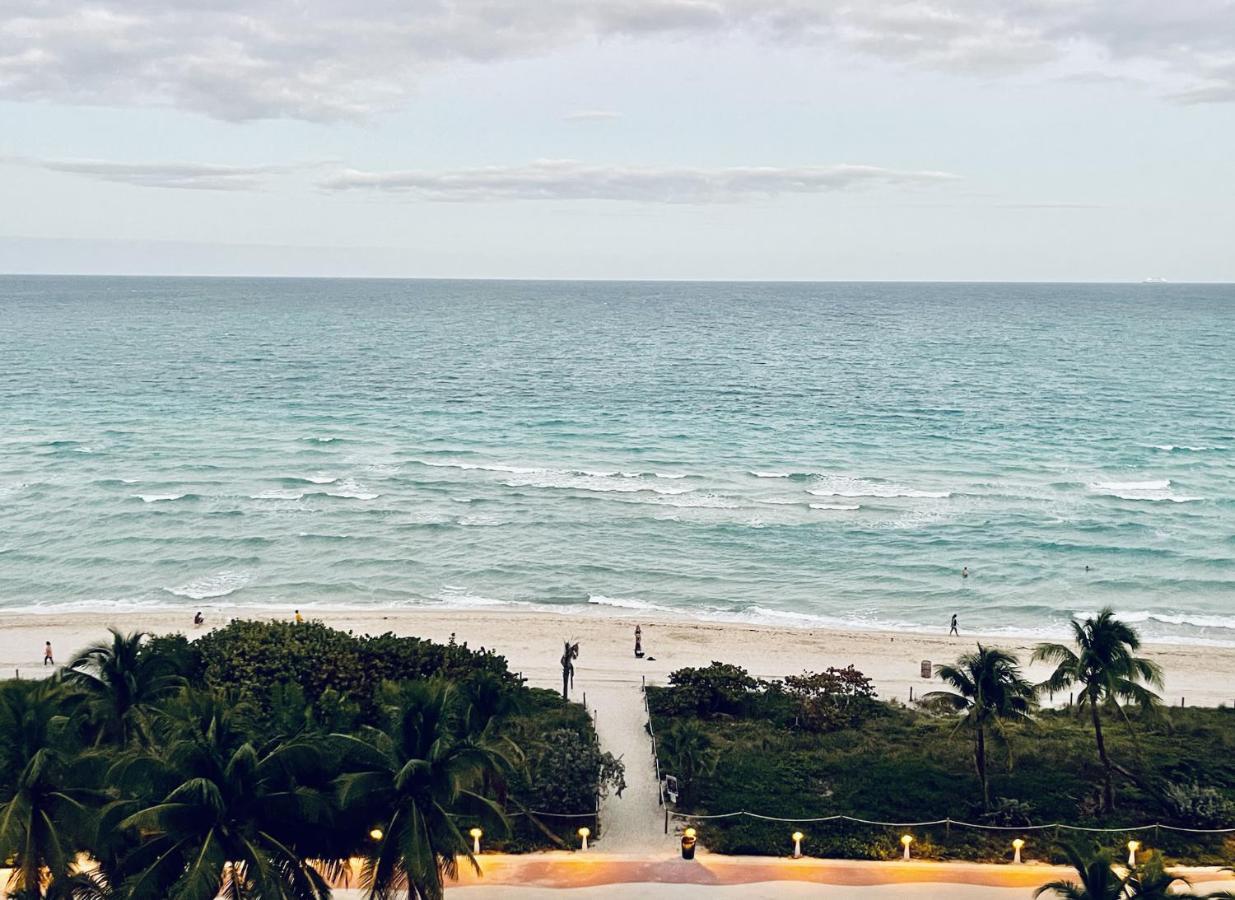 Balcony Direct Ocean Front. Free Valet Parking. Right At Ocean. Daire Miami Beach Dış mekan fotoğraf